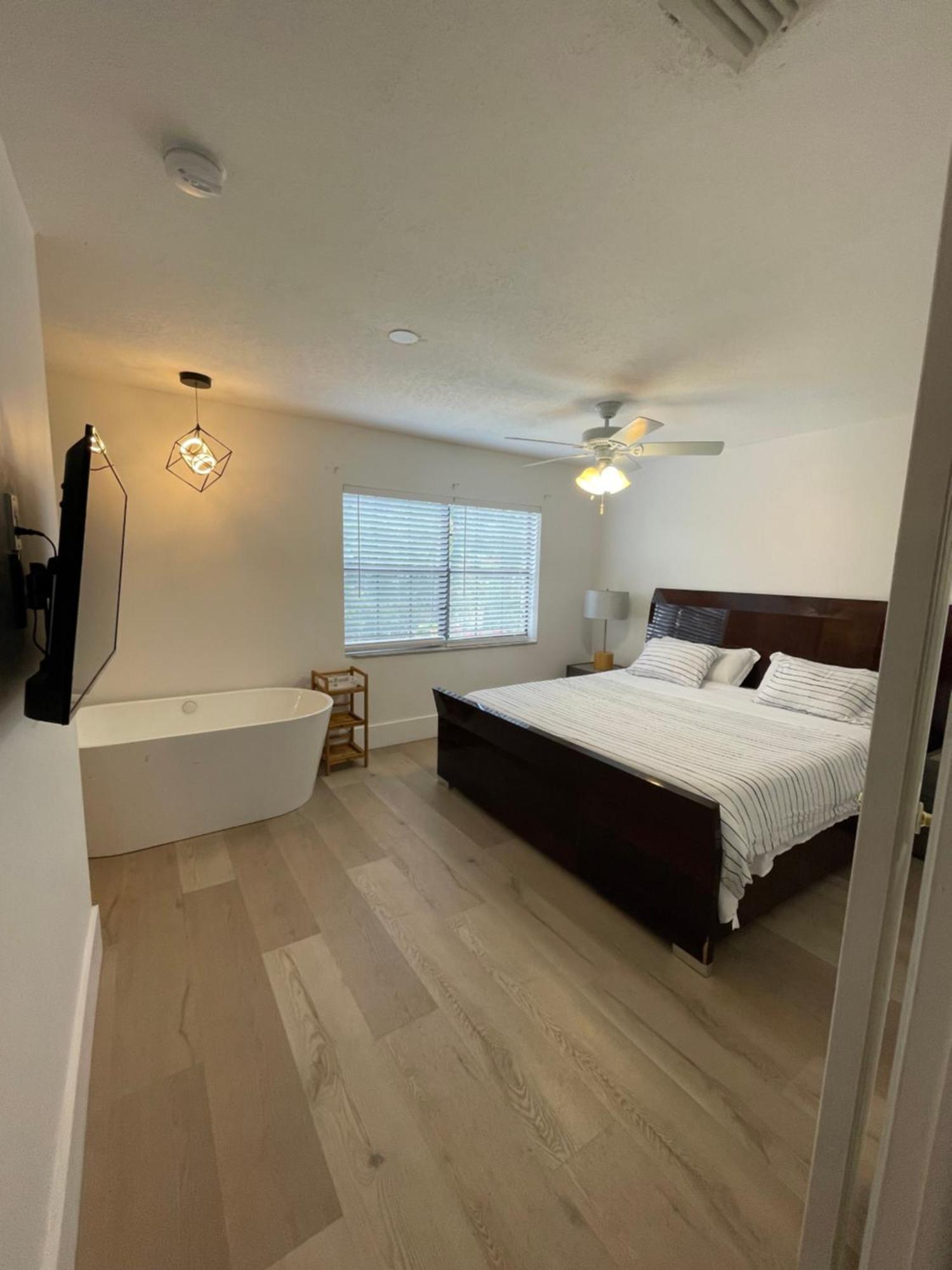 Cozy Downtown Apartments On Water Fort Lauderdale Exteriör bild