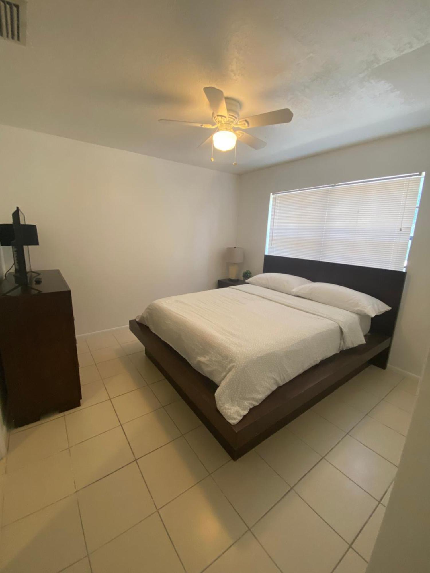 Cozy Downtown Apartments On Water Fort Lauderdale Exteriör bild