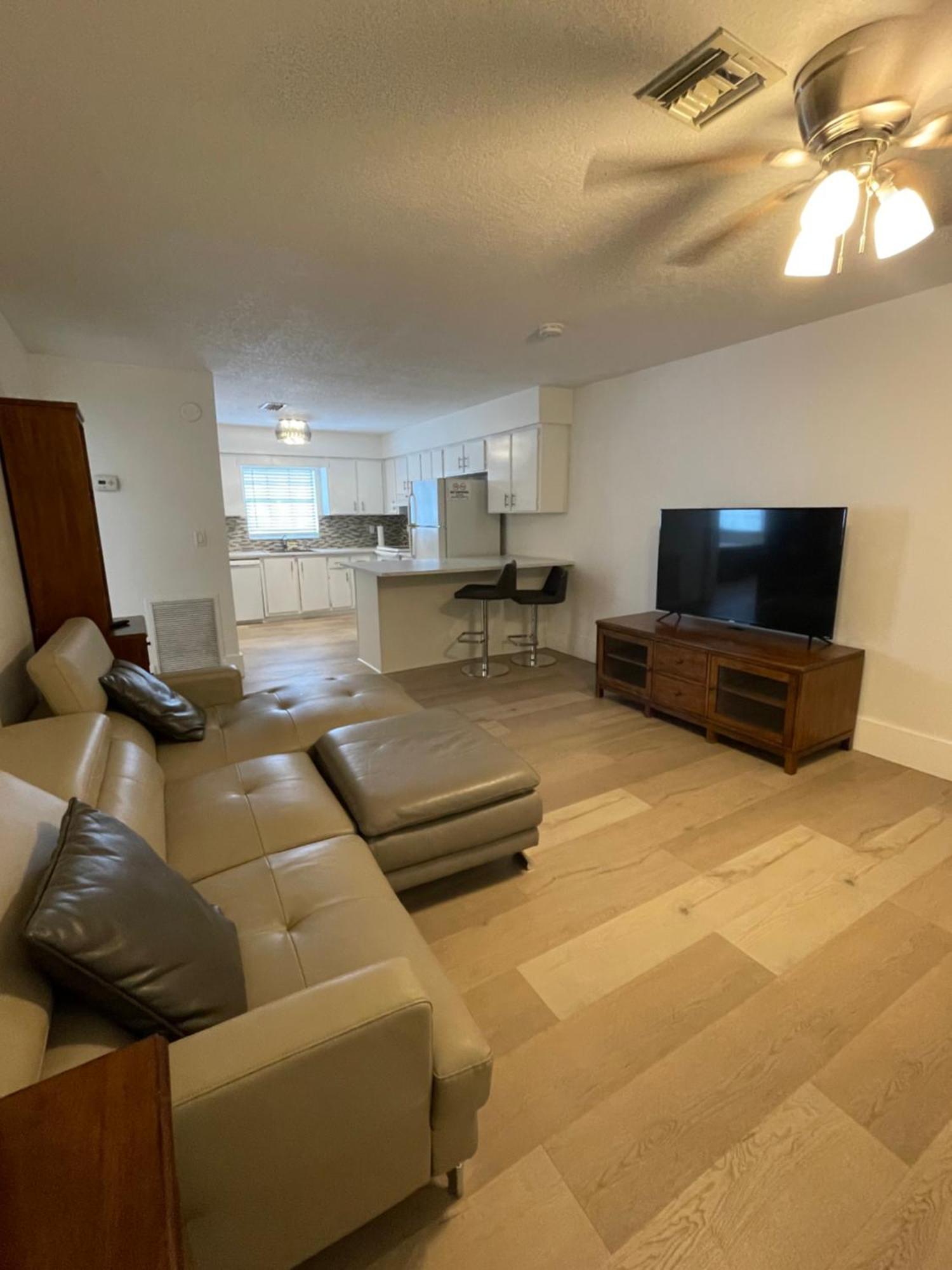 Cozy Downtown Apartments On Water Fort Lauderdale Exteriör bild