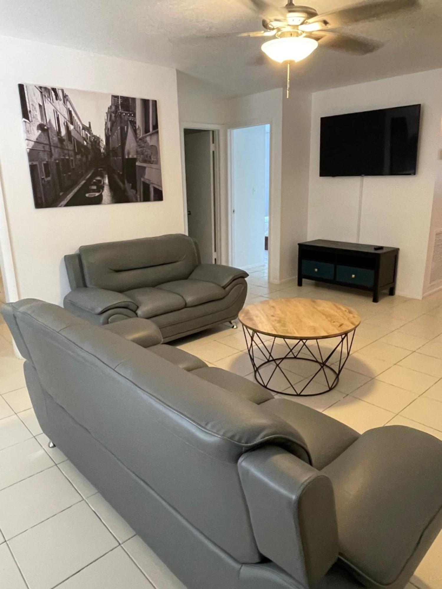 Cozy Downtown Apartments On Water Fort Lauderdale Exteriör bild
